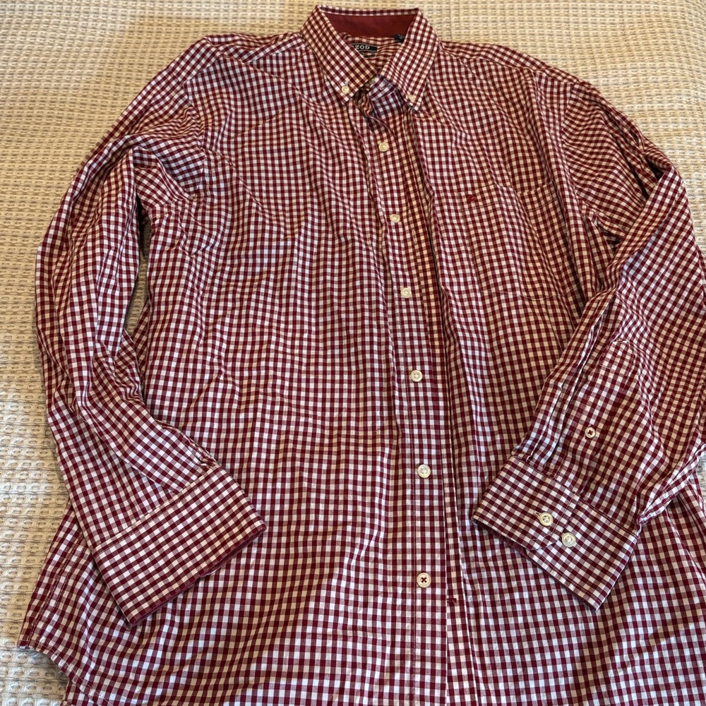 Men's Izod Burgundy Checkered Button Down Shirt